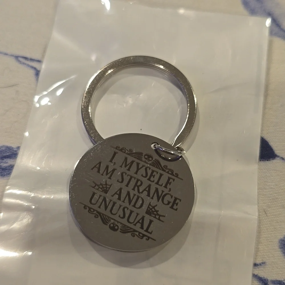 ❤️10/$40 New Beetlejuice keychain
